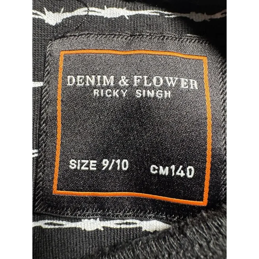 Denim & Flower Boys 9/10 Dabbing Skeleton Halloween Tee